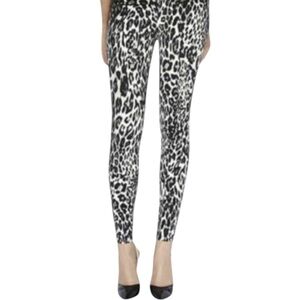 GIAMBATTISTA VALLI AND 7 FOR ALL MANKIND WHITE LEOPARD JEANS PANTS SZ 25 EUC